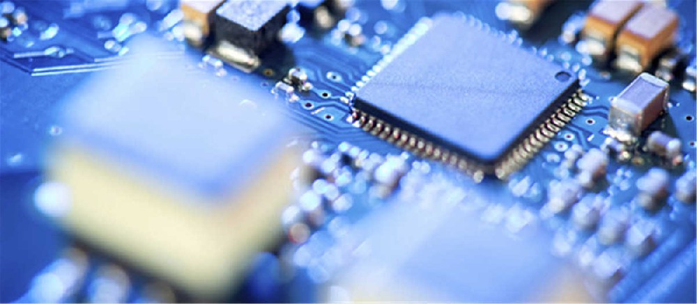 從補漲到尾盤跌停驚呆市場，碳酸鋰鉑鈀多合約突發異動，為何情緒轉向？